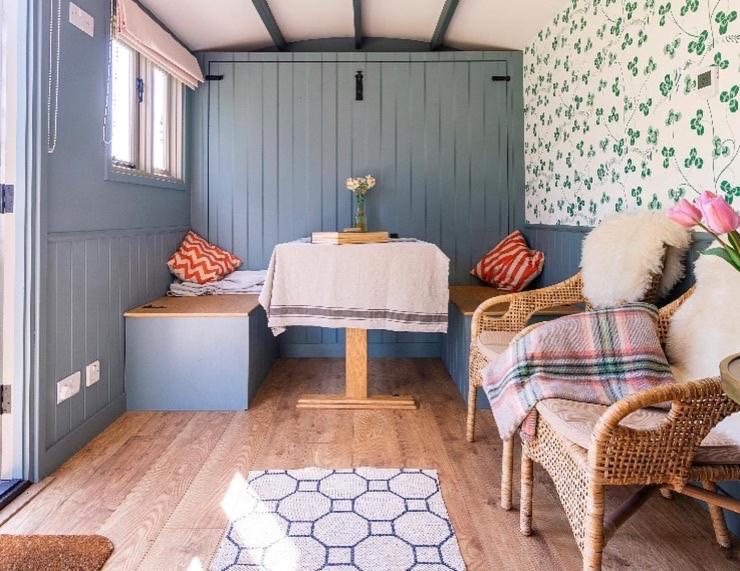 Old King William Shepherd Huts And Private Hot Tubs In North Norfolk Hunworth Exterior photo